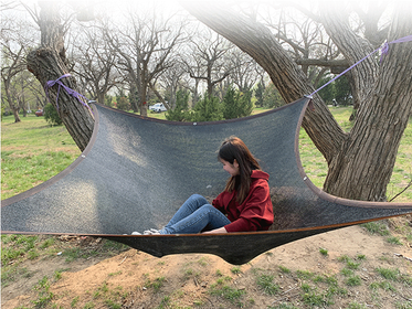 加厚加密遮陽防曬網 #工廠直營#防曬網  適用於屋頂，庭院，陽台，植物，汽車遮陽等等！ #24針車邊打孔加厚加密遮陽網 #擋光 #擋雨 #隔熱 #降濕 冬季還能保溫增濕唷！ 結實耐用，有包邊打孔，使用便捷，懸掛方便！ 邊孔距離100公分一個孔，直接懸掛即可！ 適用於屋頂，庭院，陽台，植物，汽車遮陽等等！ 耐曬不怕水，超耐用！